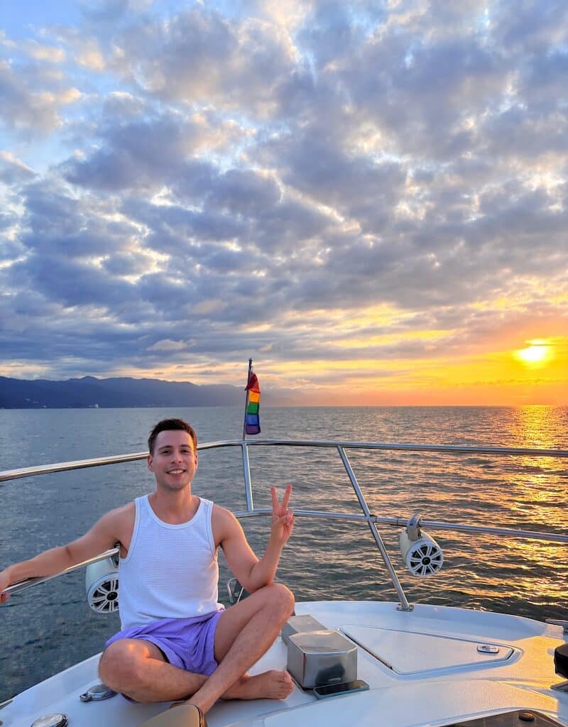 yacht rentals sunset cruise