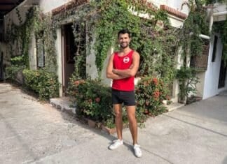 The Red Door: Versalles Prepares for Its First LGBTQ+ Bar kor the red door 2