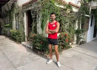 The Red Door: Versalles Prepares for Its First LGBTQ+ Bar kor the red door 2