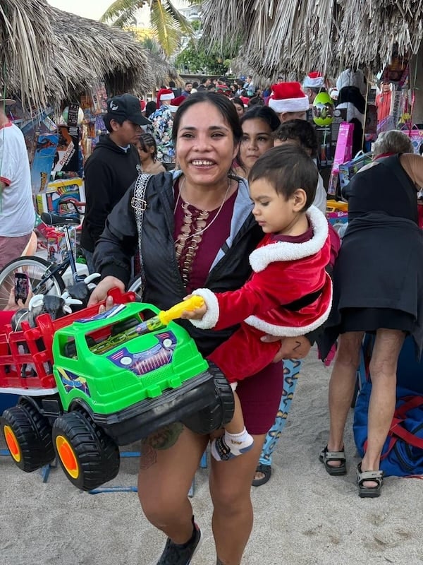 toy giveaway 25 years 14