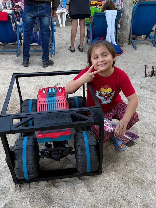 toy giveaway 25 years 4