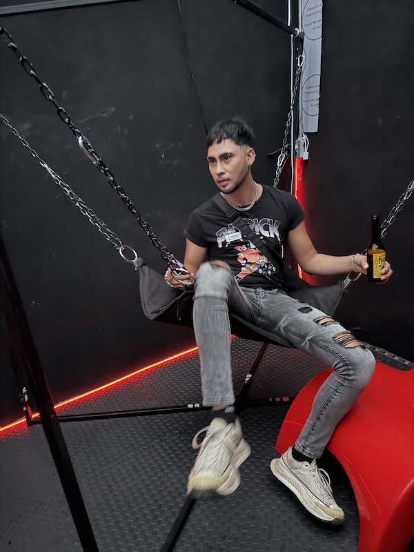 Gay Mixer BF 1