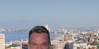 Joshua Rappaport: The Philosophy of a Man Who Embraced the Vallarta Lifestyle Joshua Rappaport cover