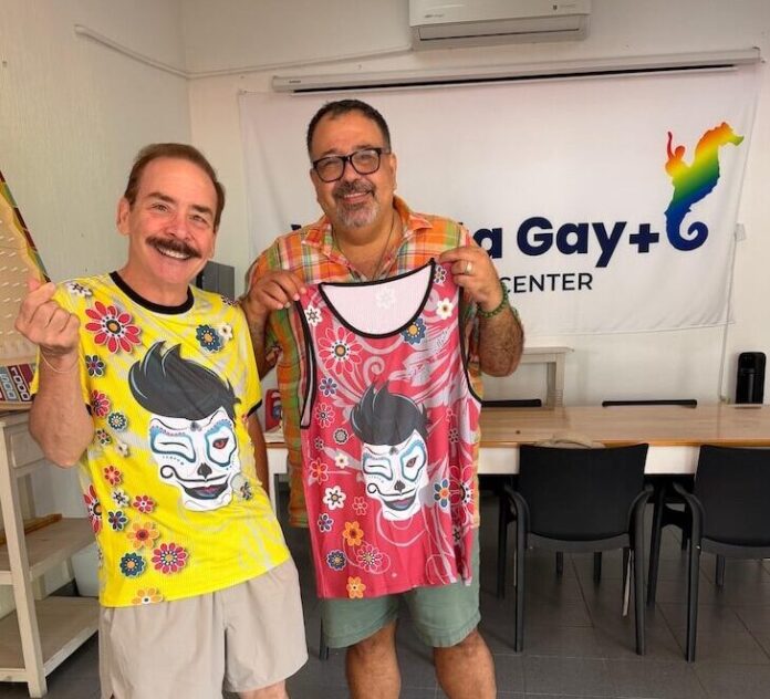 t-shirts OAPV and gay+ community center