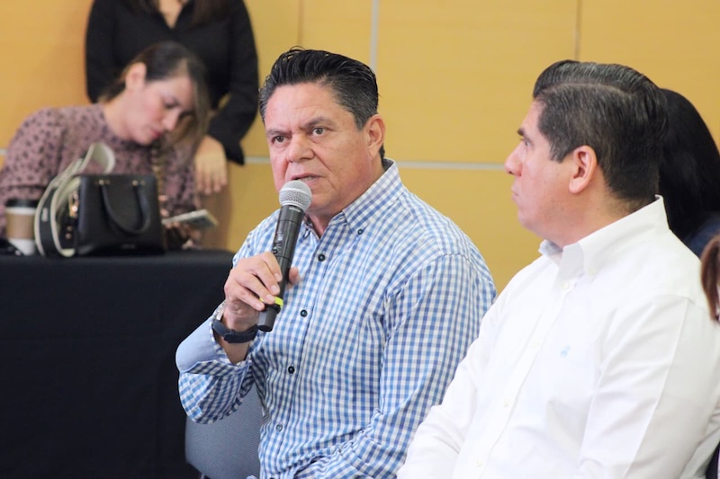 meeting with business leaders 6