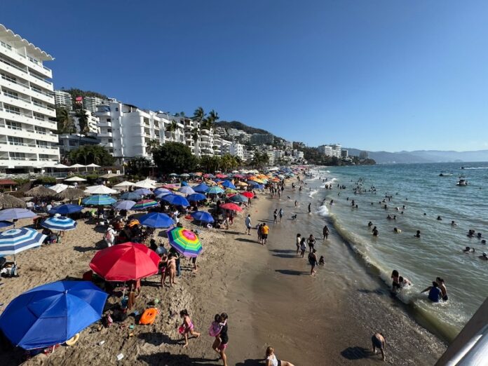 Beach on Thursday on Easter Weekend 2026