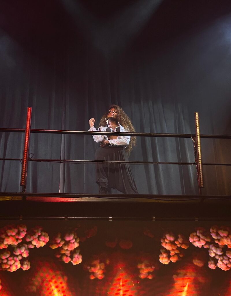 coco's in control