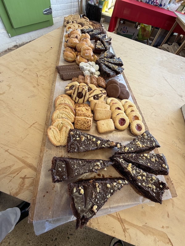 hyden art desserts