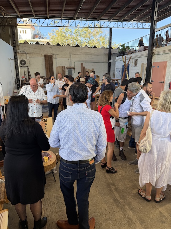 hyden art event people