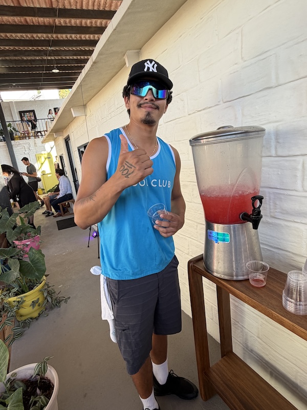 hyden pool club