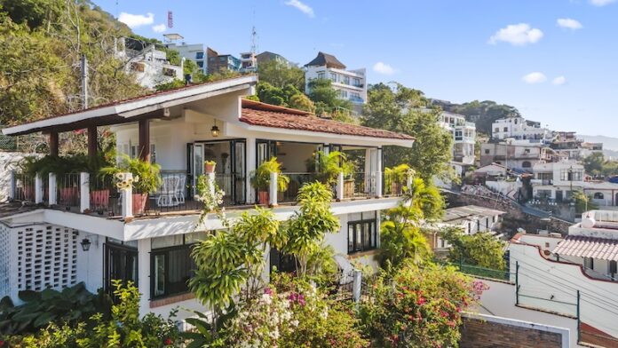 poncho davalos real estate