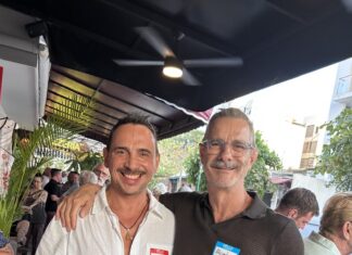 Photos: Gay+ Mixer at The Red Door Versalles gay mixer the red door