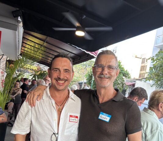 Photos: Gay+ Mixer at The Red Door Versalles gay mixer the red door