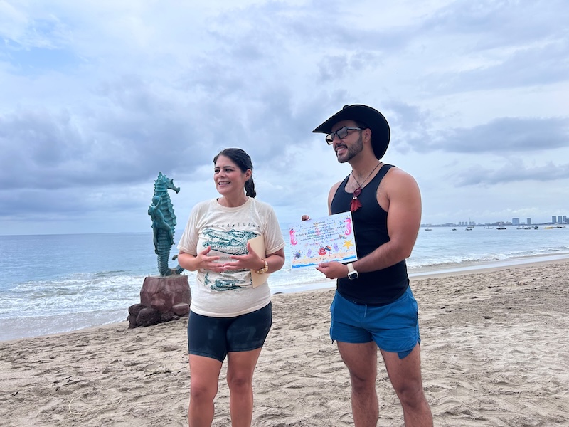 Adoption Caballito beach