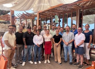 Puerto Vallarta Officials, Businesses Partner to Tackle Zona Romántica Infrastructure Issues business owners and local authorities