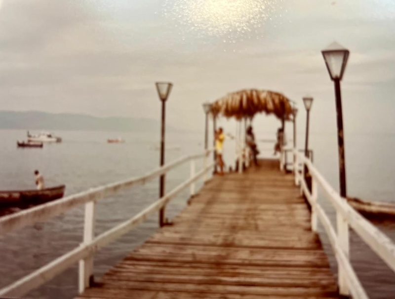 1977 Los Muertos Pier