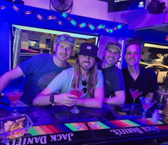 Lalo’s Bar Offers Daily Happy Hour and Late-Night Karaoke Lalo's Bar