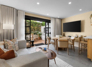 James Miller and Enrique Fragoso Introduce New Zona Romántica Listing casa mia