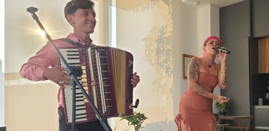 Adios Casa Karma: Hello, Mystic Circle! Dabit and Ale