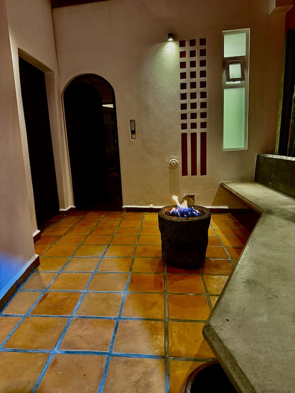 Entry way jacobs house