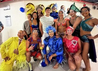 Tom Daley Returns to Puerto Vallarta Months After First Visit Tom Daley poses backstage with the cast of LUDÕ, Cirque du Soleil's dinner show at VidantaWorld, during his family's visit to Puerto Vallarta. Photo: Instagram/@tomdaley